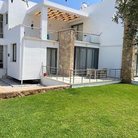 Girne/Zeytinlik 2+1 Muhtesem Terasli Daire Exteriér fotografie