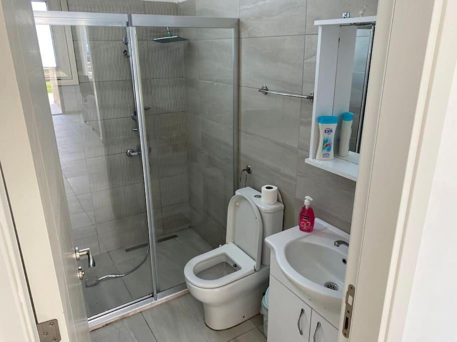 Girne/Zeytinlik 2+1 Muhtesem Terasli Daire Exteriér fotografie